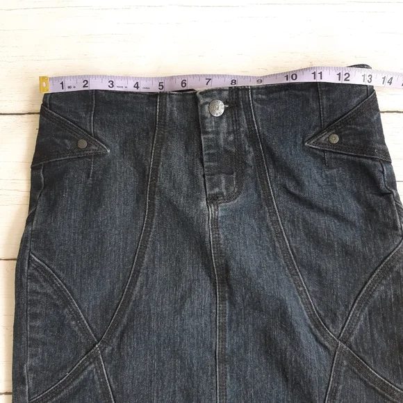 Ricki's Dark Denim Jean Skirt Size 2 Fall Urban Cowgirl Western Business Casual - Picture 4 of 7